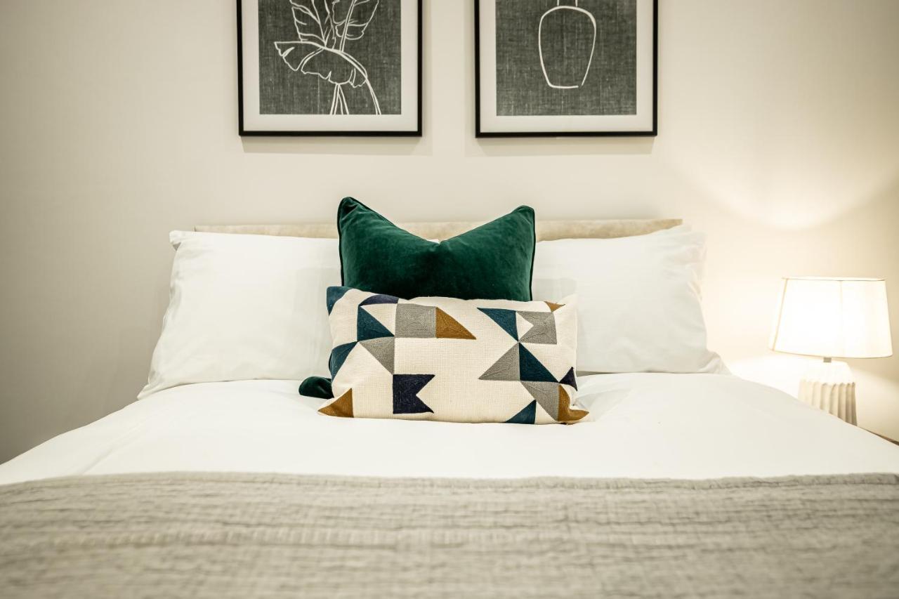 Rose Hill Boutique Apartments Near Brighton Beach Екстериор снимка