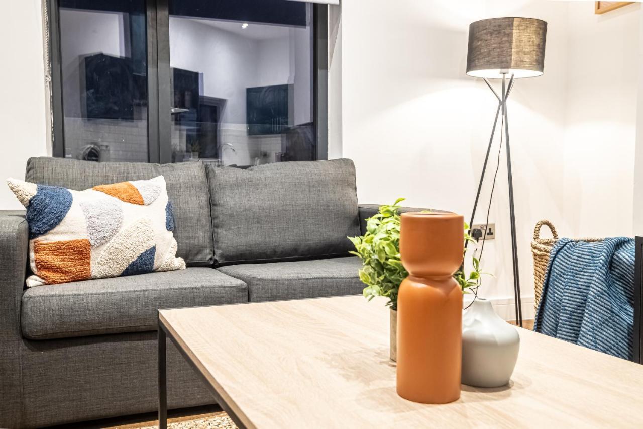 Rose Hill Boutique Apartments Near Brighton Beach Екстериор снимка
